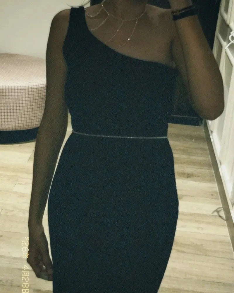 Model wearing white one shoulder dress with detachable beads neck accessories Black